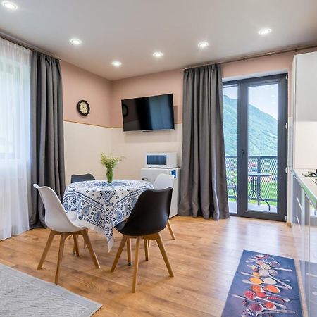 Devdaraki Apartments Kazbegi Exteriör bild