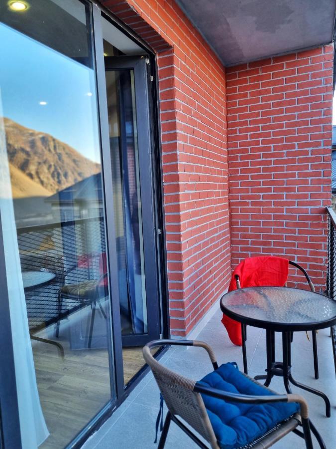 Devdaraki Apartments Kazbegi Exteriör bild