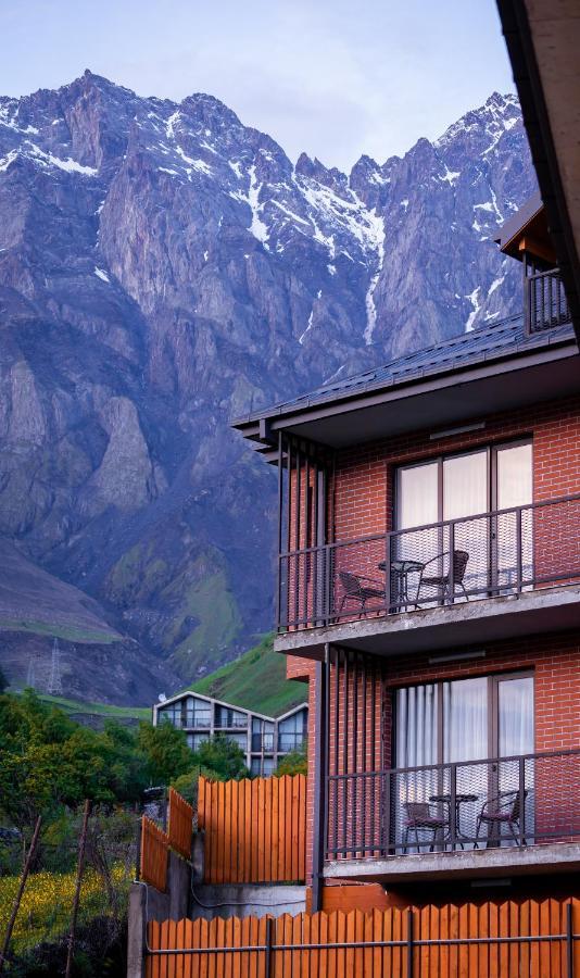 Devdaraki Apartments Kazbegi Exteriör bild
