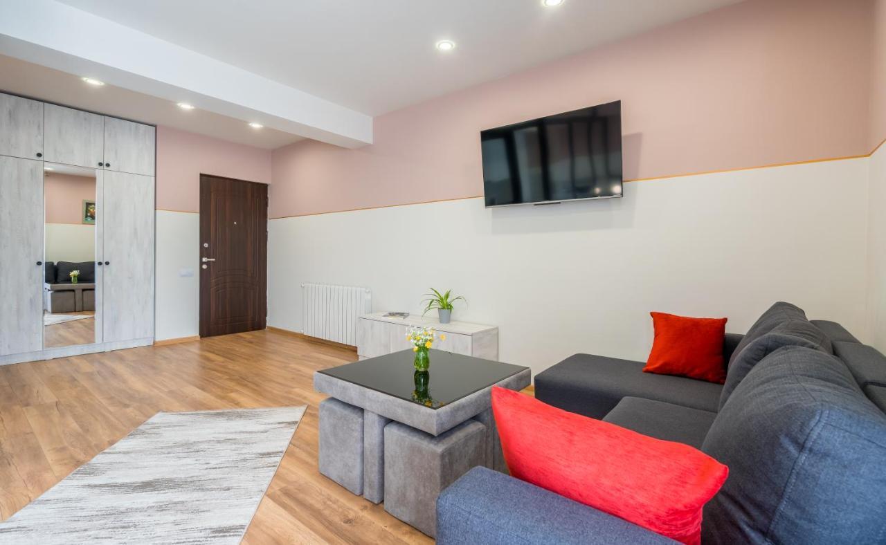 Devdaraki Apartments Kazbegi Exteriör bild