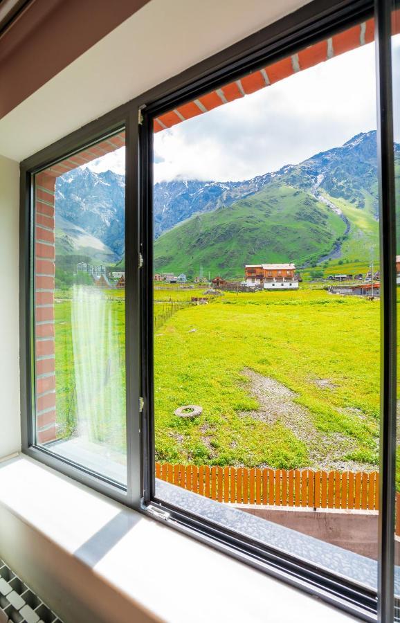 Devdaraki Apartments Kazbegi Exteriör bild